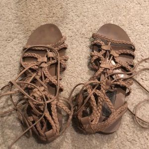 Steve Madden gladiator sandals💘